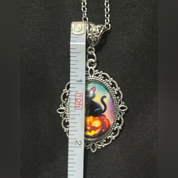 🌟3/$5🌟Black Cat Necklace - Picture 3 of 4